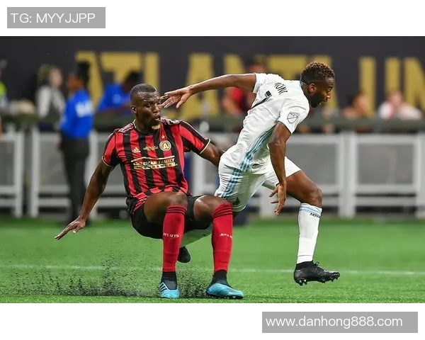 亚特联与西雅图的激烈对决揭示了足球战术的魅力与团队合作的重要性